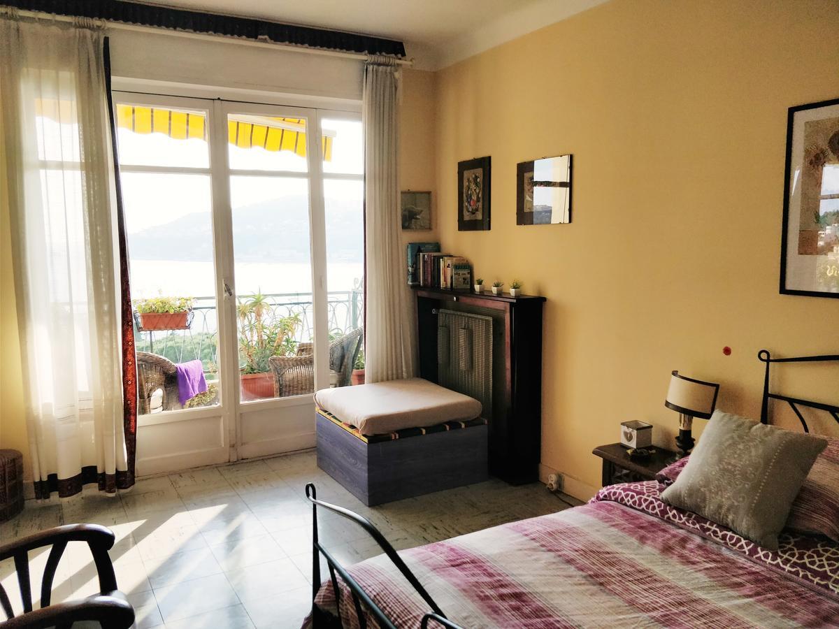 Vintage Flat Overlooking Villefranche Bay Apartment Bagian luar foto