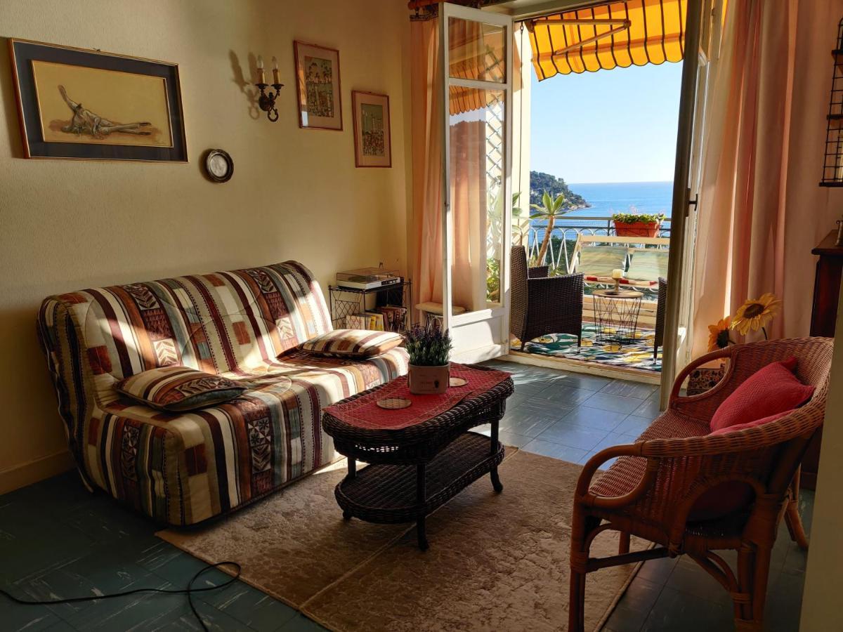 Vintage Flat Overlooking Villefranche Bay Apartment Bagian luar foto