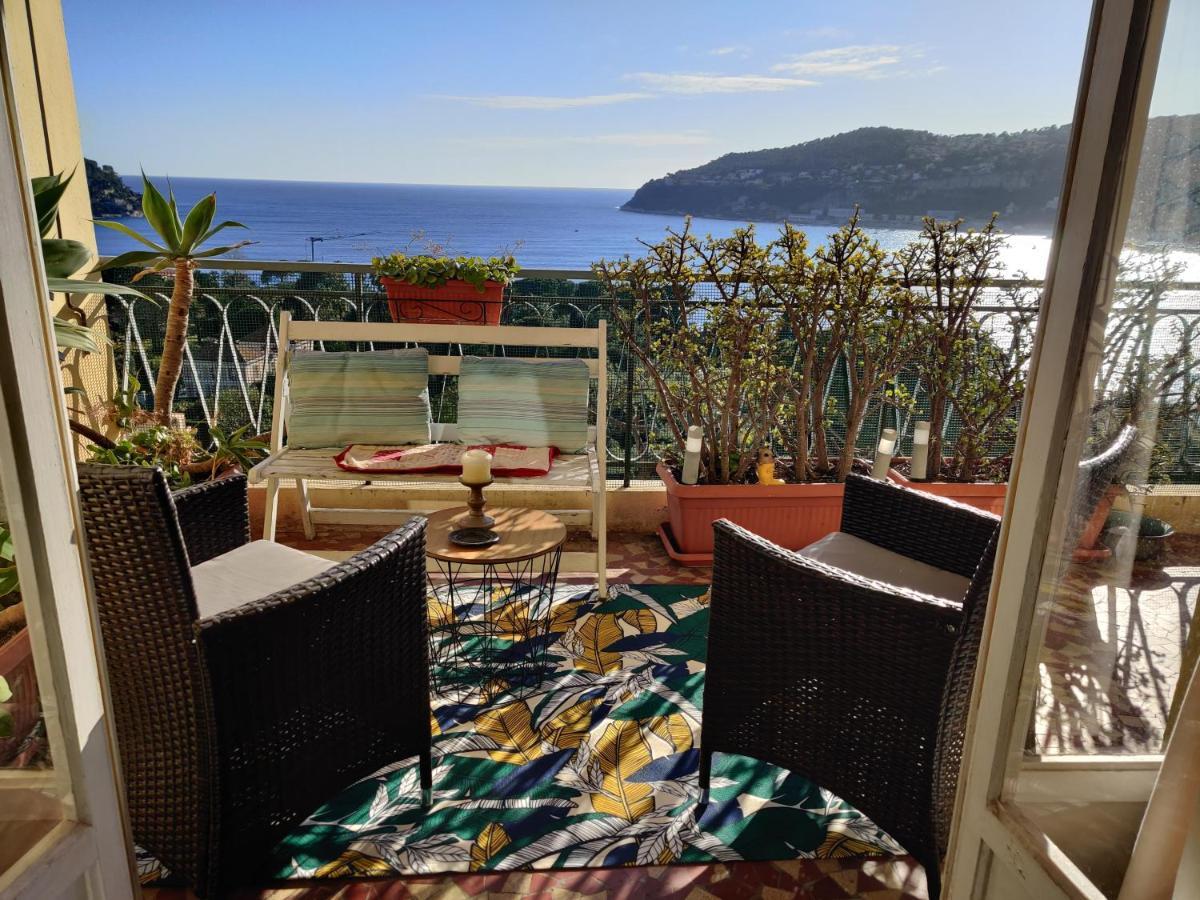 Vintage Flat Overlooking Villefranche Bay Apartment Bagian luar foto